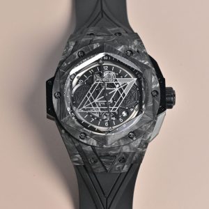 Hublot Big Bang Sang Bleu II Carbon Fibre Premium Replica Watch 1136596856 - front view