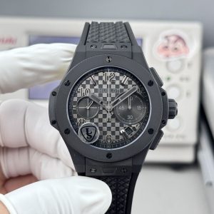 Hublot Big Bang 20th Anniversary 1:1 Super Clone Watch - 43mm 1124080267 - front view | Big Bang