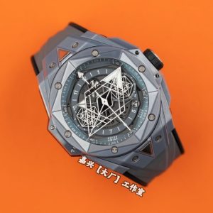 Hublot Big Bang Sang Bleu II 45mm 1:1 Super Clone Luxury Replica Watch 908330747 - front view | Big Bang Sang Bleu