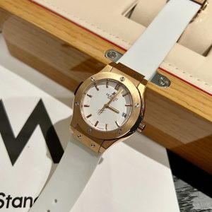 Hublot Classic Fusion 33mm Premium Super Clone Watch with Cash on Delivery 1086771158 - side view | Classic Fusion